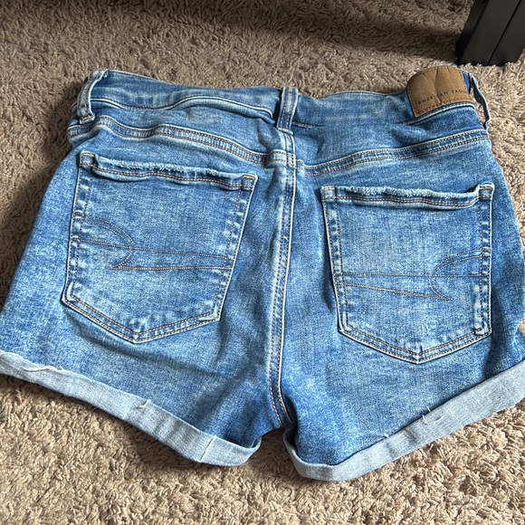 American Eagle size 6 shorts - Picture 2 of 2